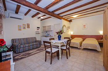 Residence Marco Polo 罗维尼 外观 照片